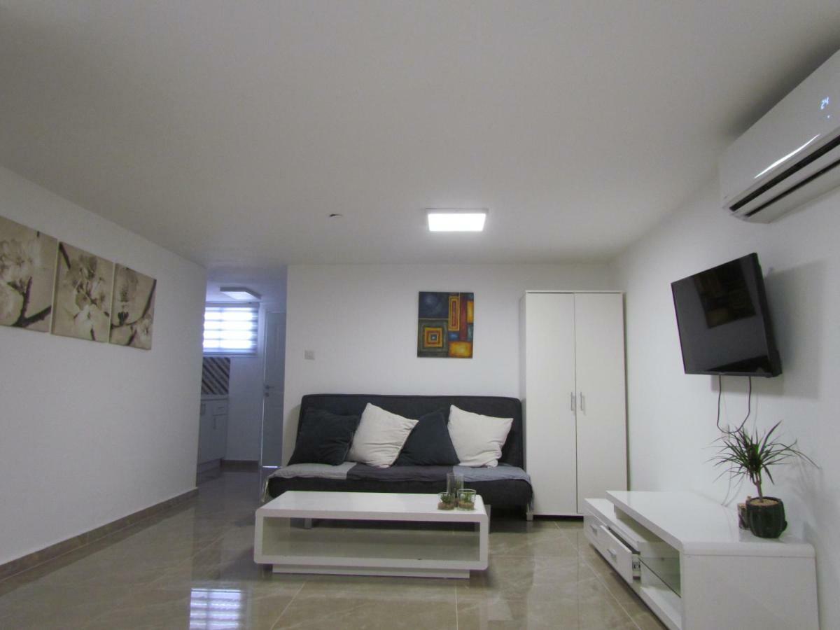 Eleni Apartment Eilat Eksteriør bilde